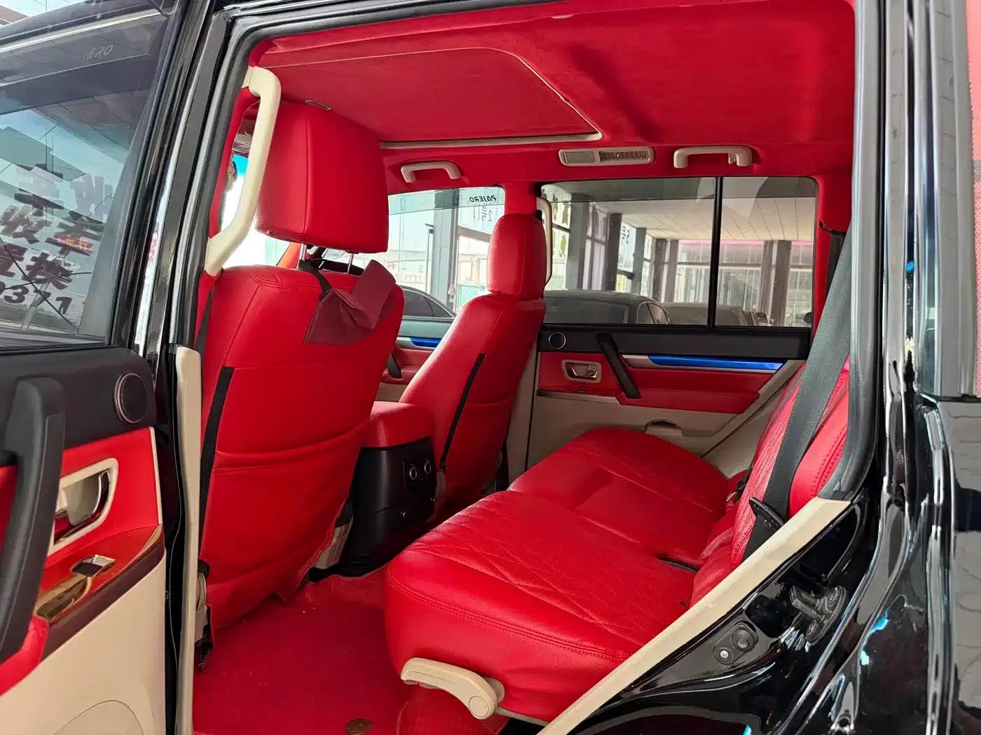 2018 Pajero (Imported) 3.8L Middle East Version — миниатюра 5