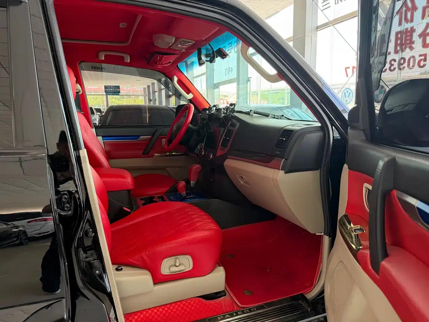 2018 Pajero (Imported) 3.8L Middle East Version — миниатюра 7