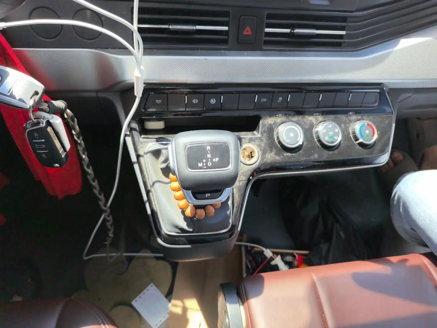 Dongfeng Yufeng 2023 Dongfeng Yufeng 2.0 Automatic Diesel 5-Seater — миниатюра 14