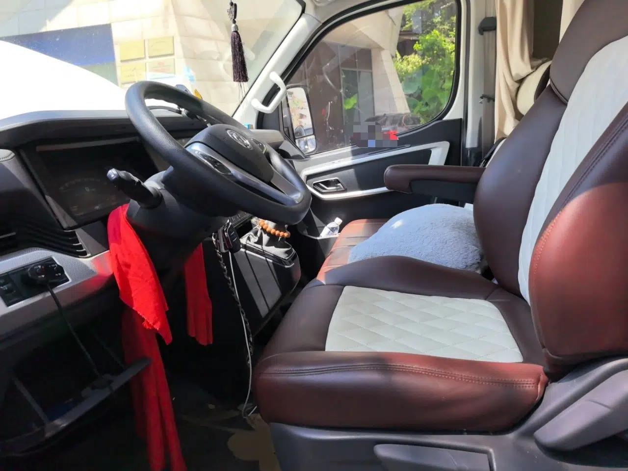 Dongfeng Yufeng 2023 Dongfeng Yufeng 2.0 Automatic Diesel 5-Seater — миниатюра 15