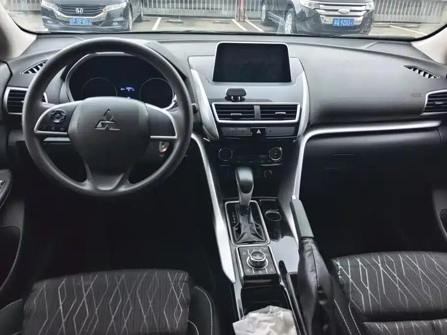 Eclipse Cross 2019 1.5T CVT 2WD Fearless Edition (China VI Emission Standard) — миниатюра 12