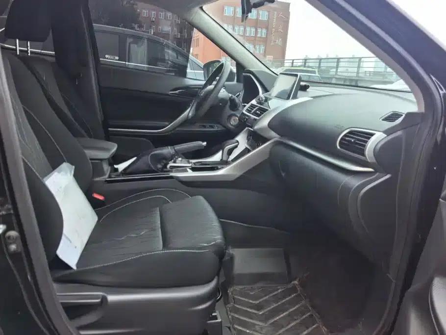 Eclipse Cross 2019 1.5T CVT 2WD Fearless Edition (China VI Emission Standard) — миниатюра 8