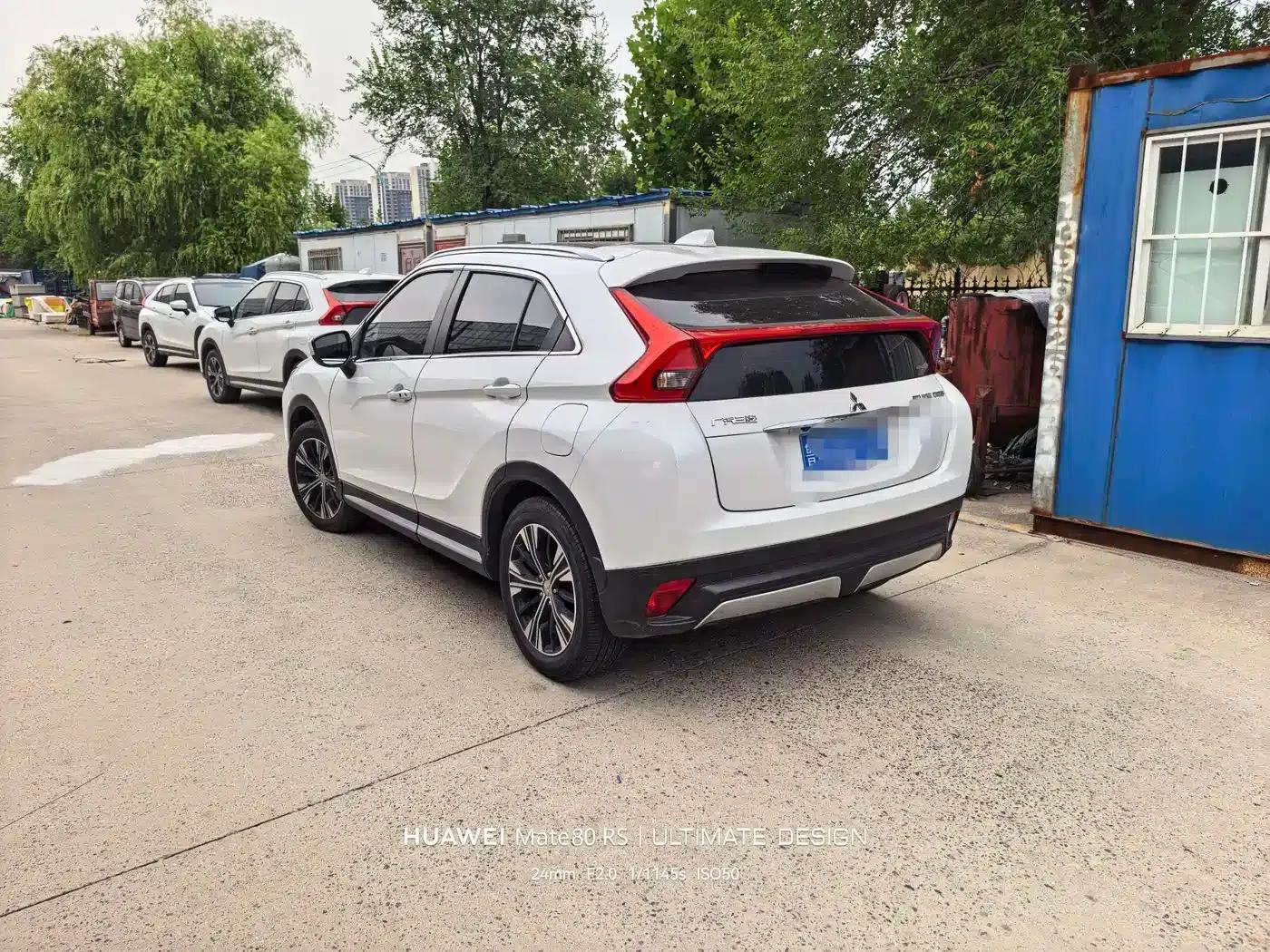 Eclipse Cross 2021 1.5T CVT 4WD True Self Edition — миниатюра 2
