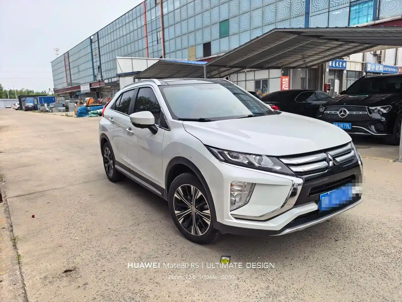 Eclipse Cross 2021 1.5T CVT 4WD True Self Edition — миниатюра 4