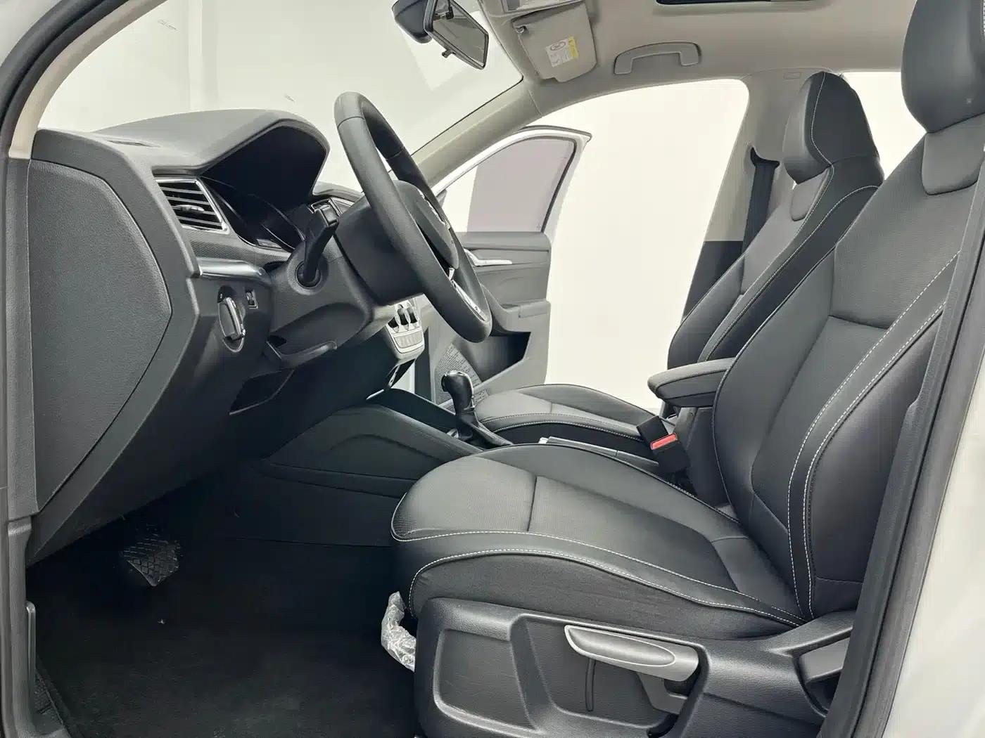 Kamiq 2023 Facelift 1.5L Automatic Comfort Edition — миниатюра 7