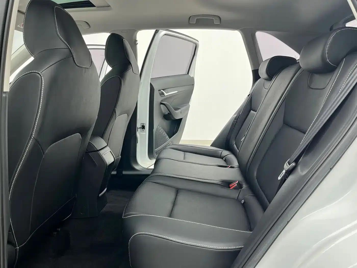 Kamiq 2023 Facelift 1.5L Automatic Comfort Edition — миниатюра 8