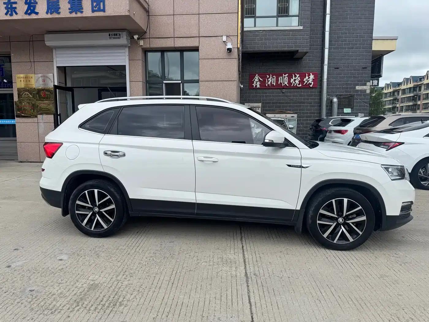 Kamiq 2022 1.5L Automatic Comfort Edition — миниатюра 4