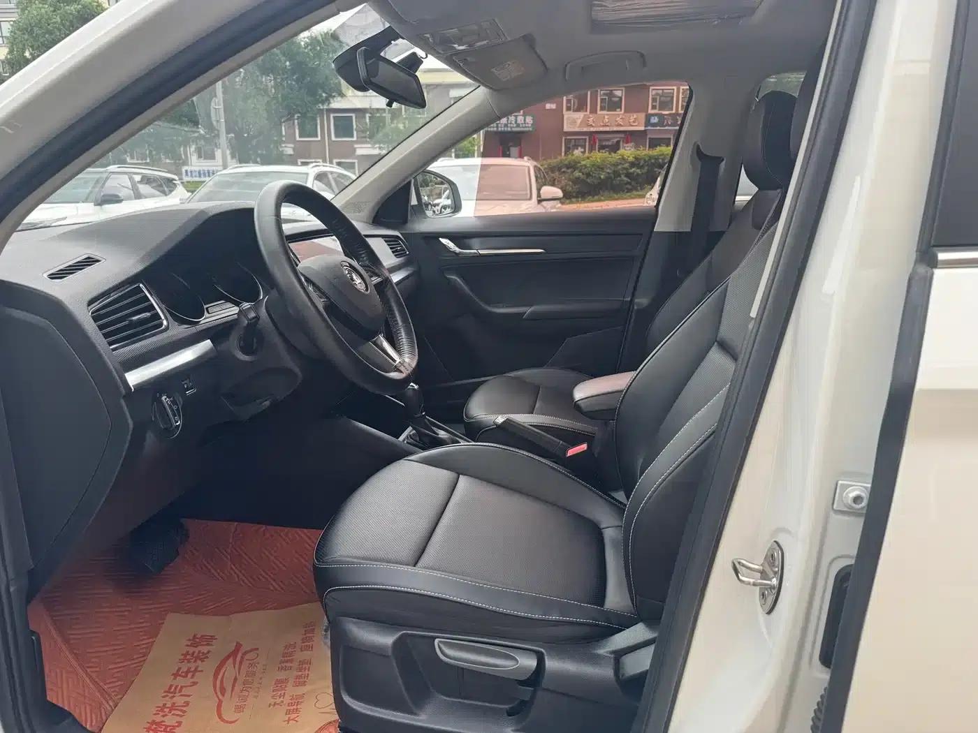 Kamiq 2022 1.5L Automatic Comfort Edition — миниатюра 9