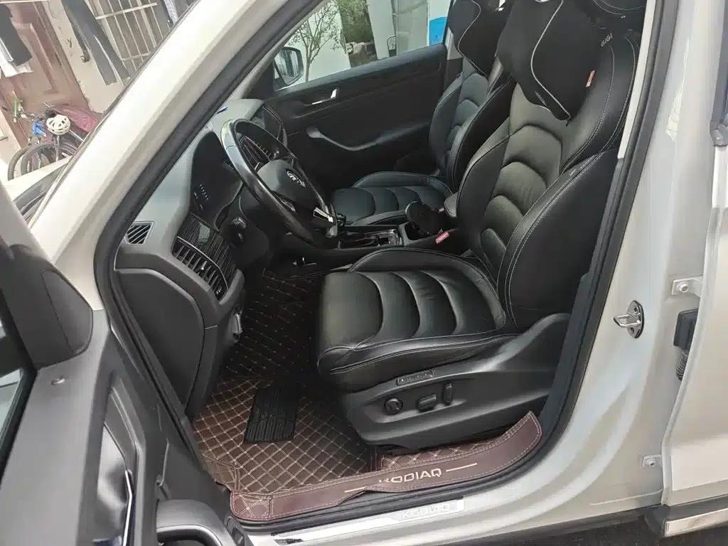 Kodiaq 2019 Facelift TSI330 7-Seater 2WD Luxury Edition (China VI Emission Standard) — миниатюра 8