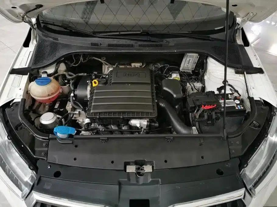 Rapid 2020 1.5L Manual Comfort Edition — миниатюра 2