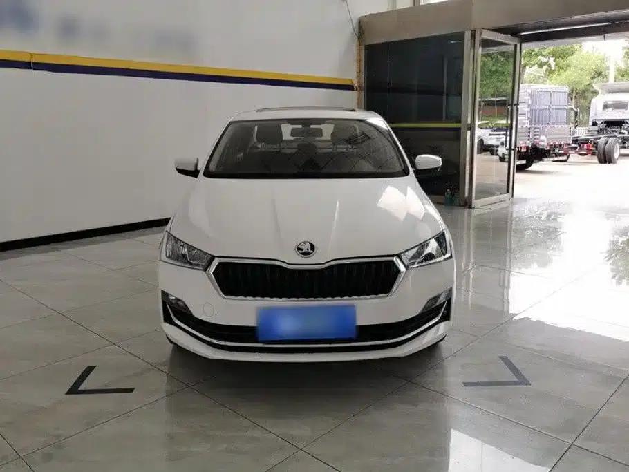 Rapid 2020 1.5L Manual Comfort Edition — миниатюра 11