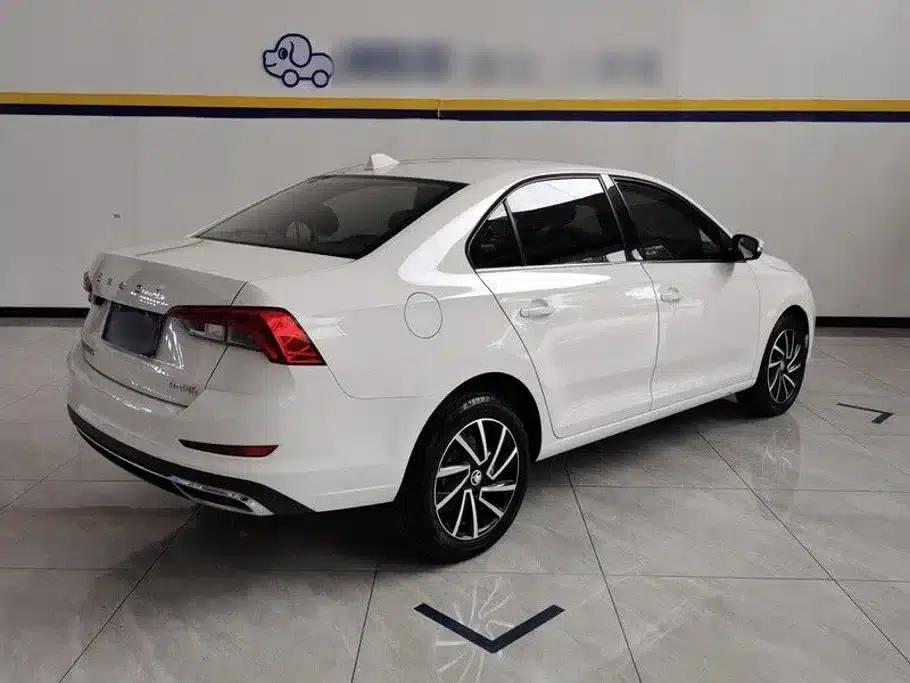 Rapid 2020 1.5L Manual Comfort Edition — миниатюра 12
