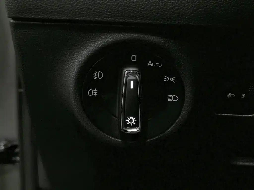 Karoq 2019 TSI280 Smart Enjoy Edition (China VI Emission Standard) — миниатюра 21