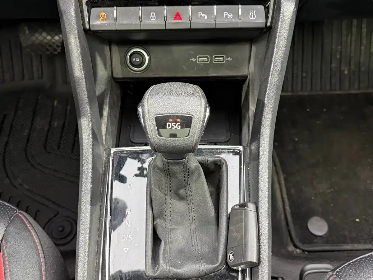 Karoq 2023 TSI280 Luxury Edition — миниатюра 13
