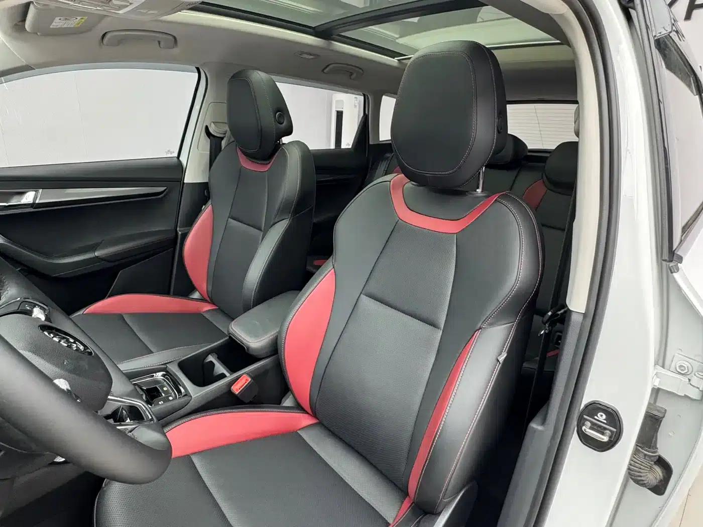 Karoq 2022 TSI280 Luxury Edition — миниатюра 13