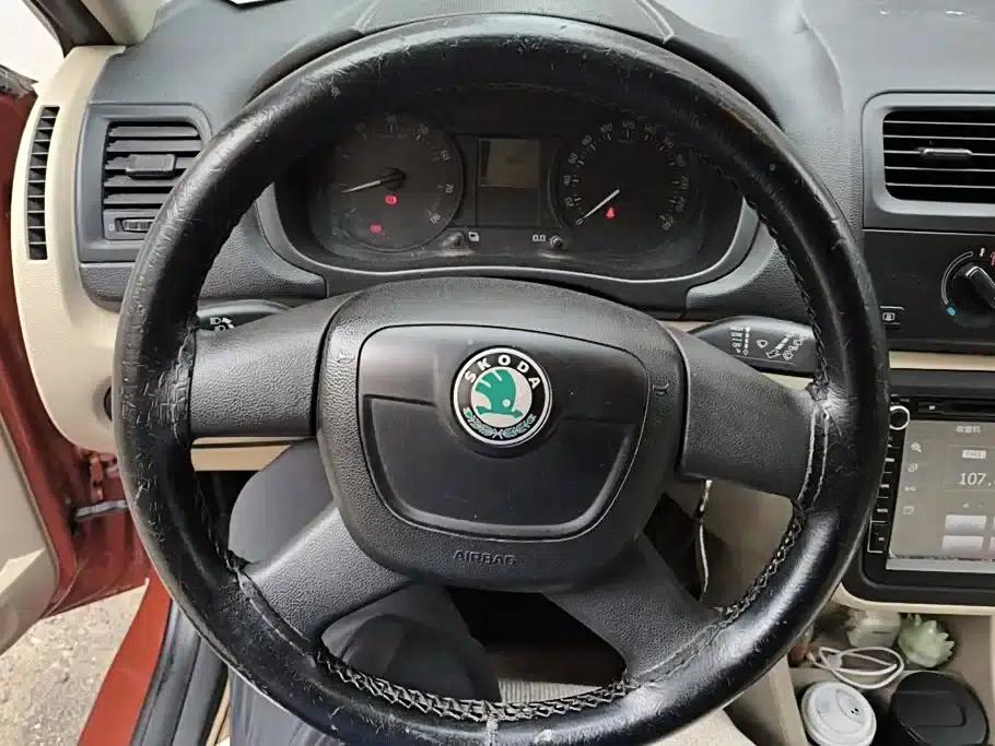 Fabia 2012 1.4L Automatic Crystal Edition — миниатюра 15