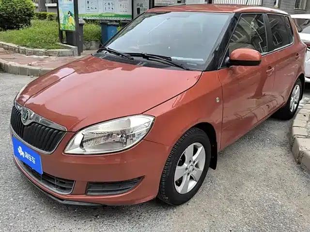 Fabia 2012 1.4L Automatic Crystal Edition