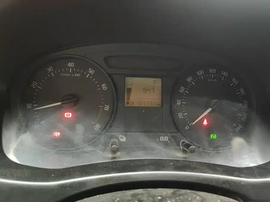 Fabia 2012 1.4L Automatic Crystal Edition — миниатюра 14