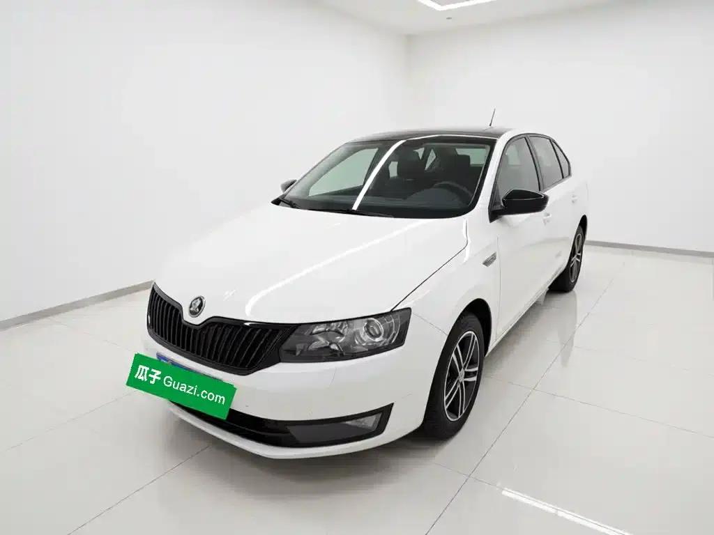 Rapid Spaceback 2016 Facelift 1.6L Automatic Smart Edition — миниатюра 1