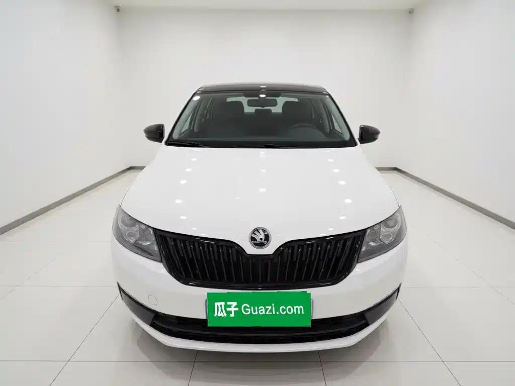 Rapid Spaceback 2016 Facelift 1.6L Automatic Smart Edition — миниатюра 2
