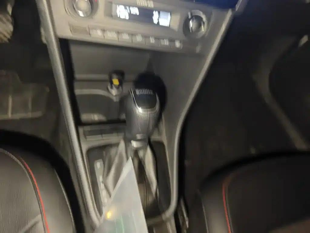 Rapid Spaceback 2016 Facelift 1.6L Automatic Smart Edition — миниатюра 15