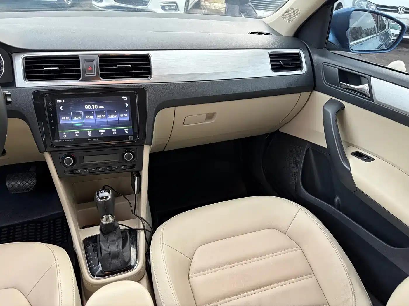 Rapid 2014 1.4TSI DSG Premium Edition — миниатюра 12