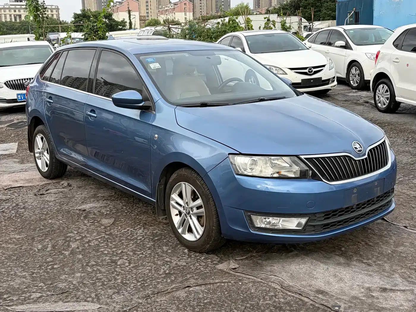 Rapid 2014 1.4TSI DSG Premium Edition — миниатюра 3