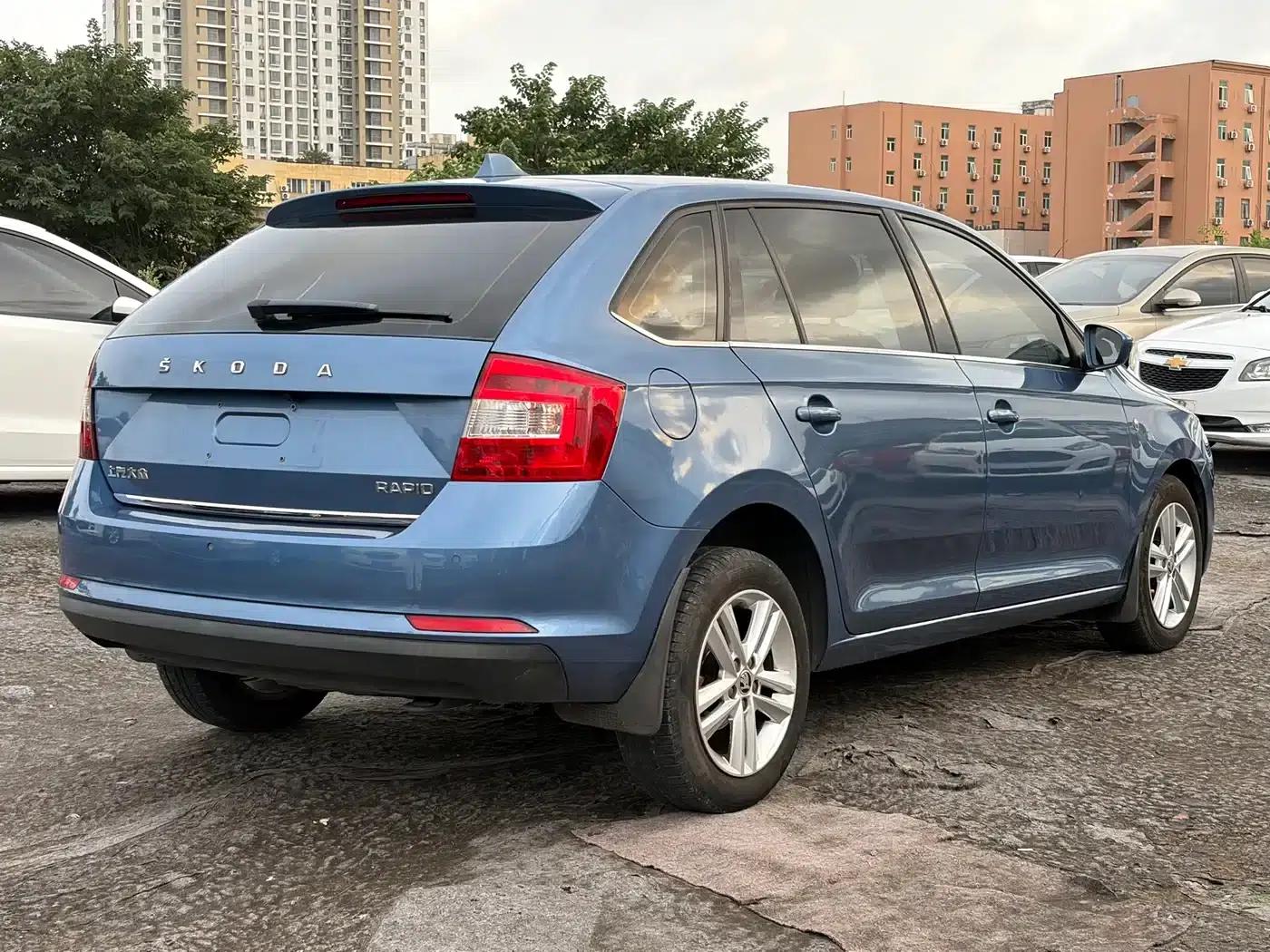 Rapid 2014 1.4TSI DSG Premium Edition — миниатюра 5