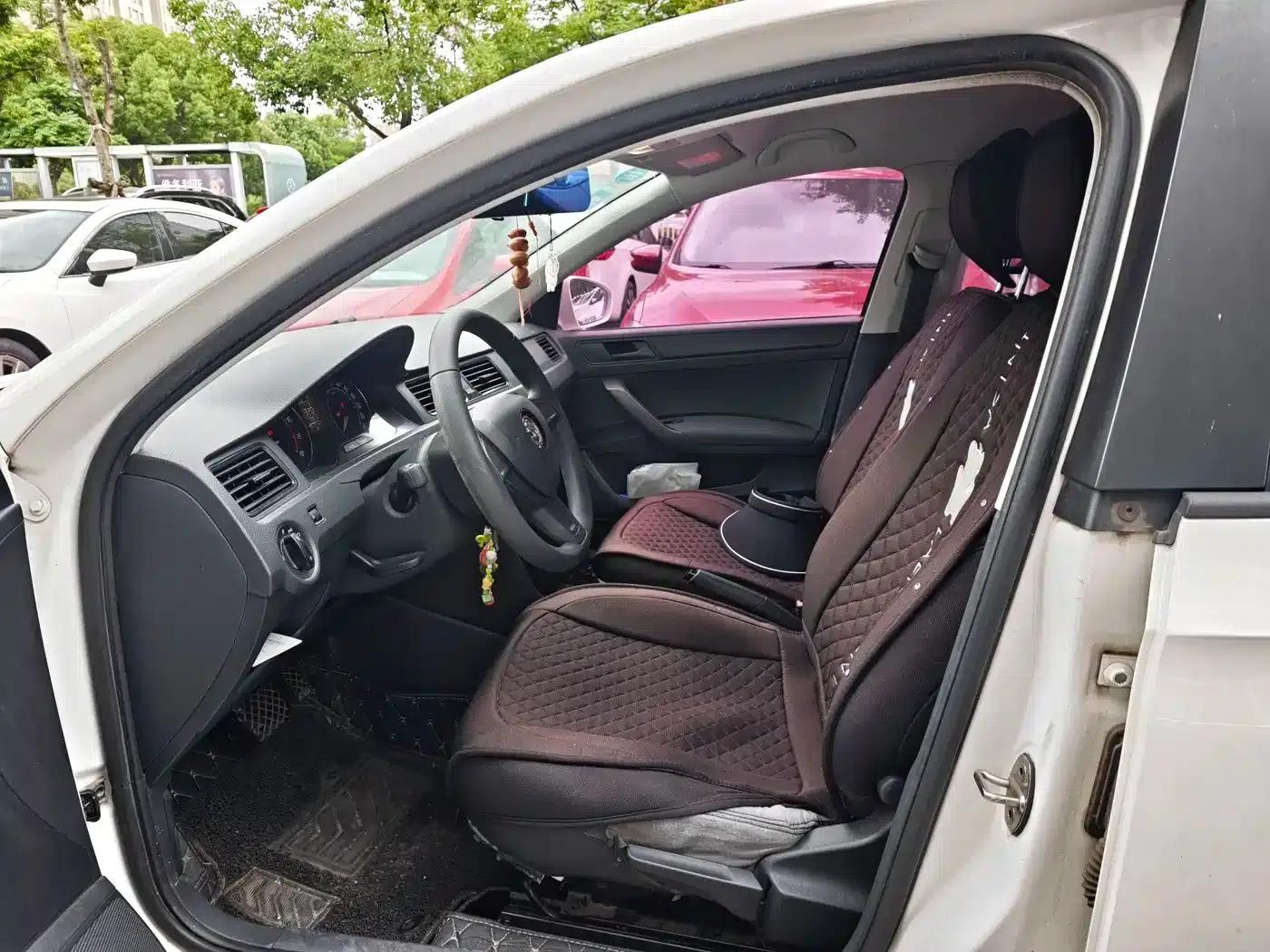 Rapid Spaceback 2016 Facelift 1.6L Automatic — миниатюра 6