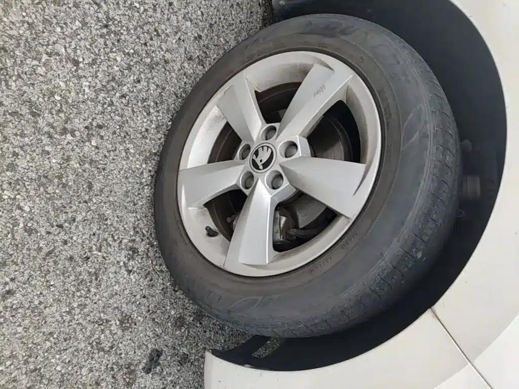 Rapid Spaceback 2016 Facelift 1.6L Automatic Comfortline — миниатюра 14