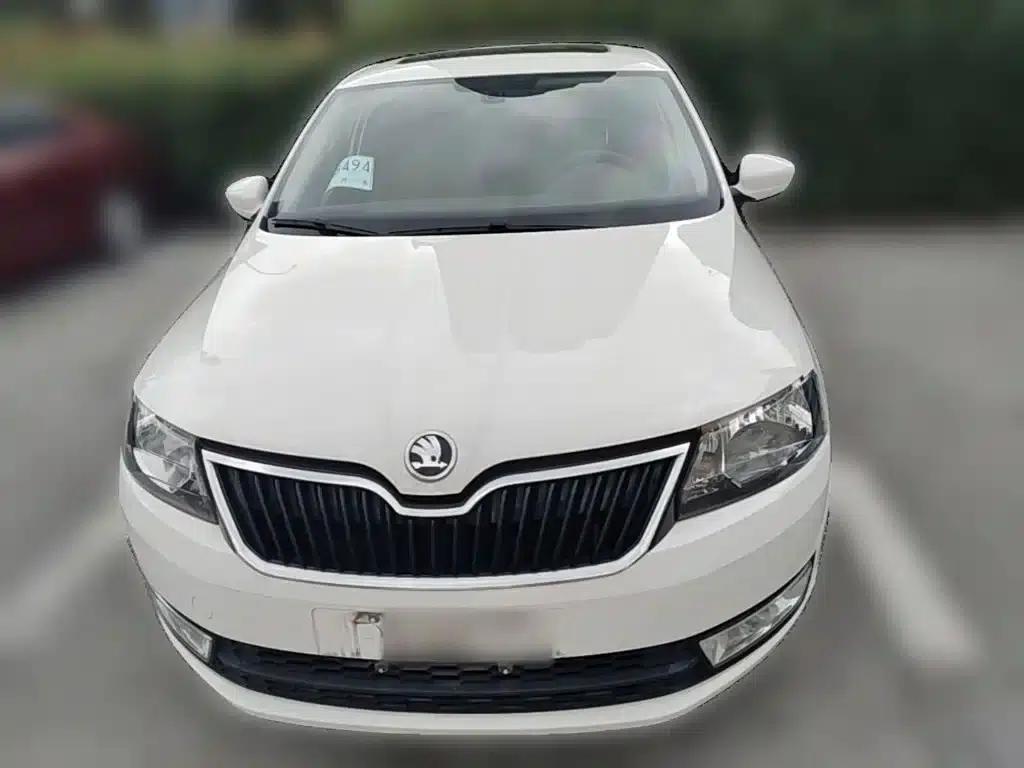 Rapid Spaceback 2016 Facelift 1.6L Automatic Comfortline — миниатюра 5
