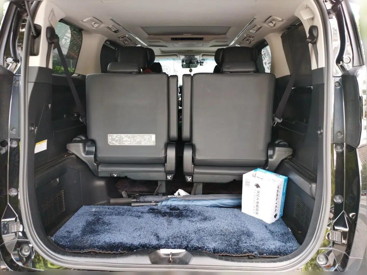 Toyota Vellfire 2020 Dual-Engine 2.5L HV Luxury Edition — миниатюра 19