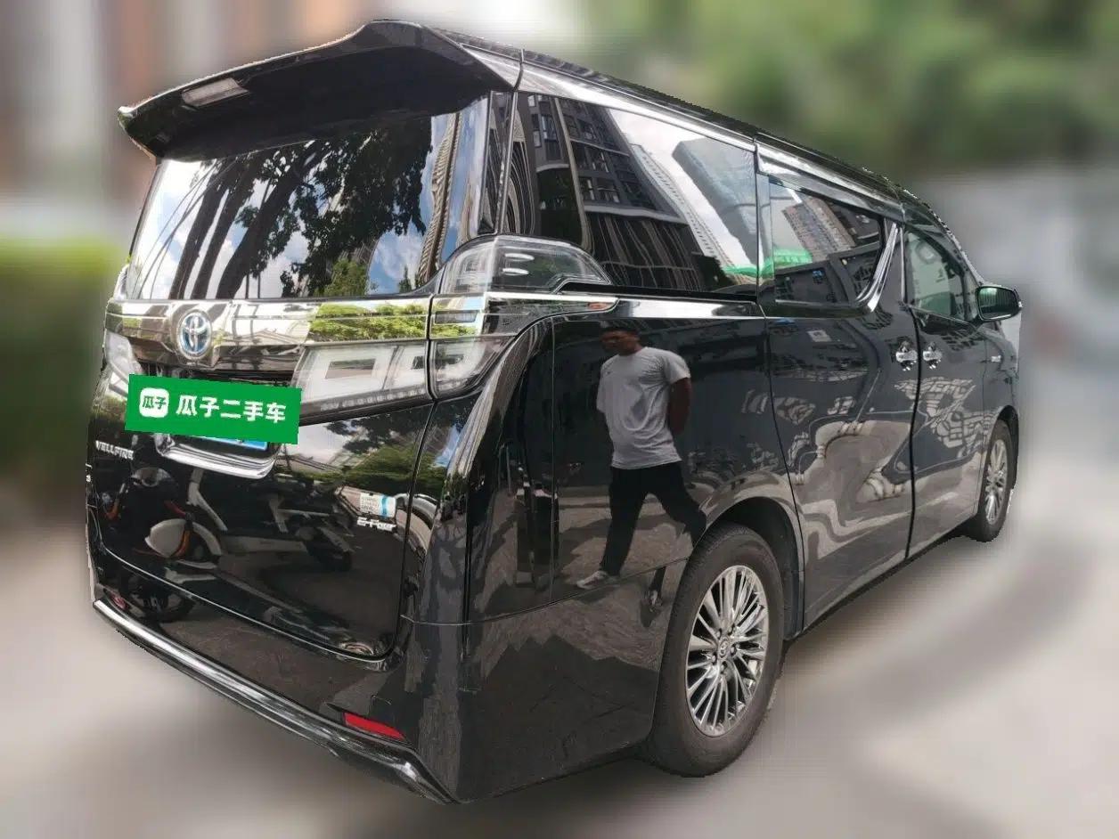 Toyota Vellfire 2020 Dual-Engine 2.5L HV Luxury Edition — миниатюра 6