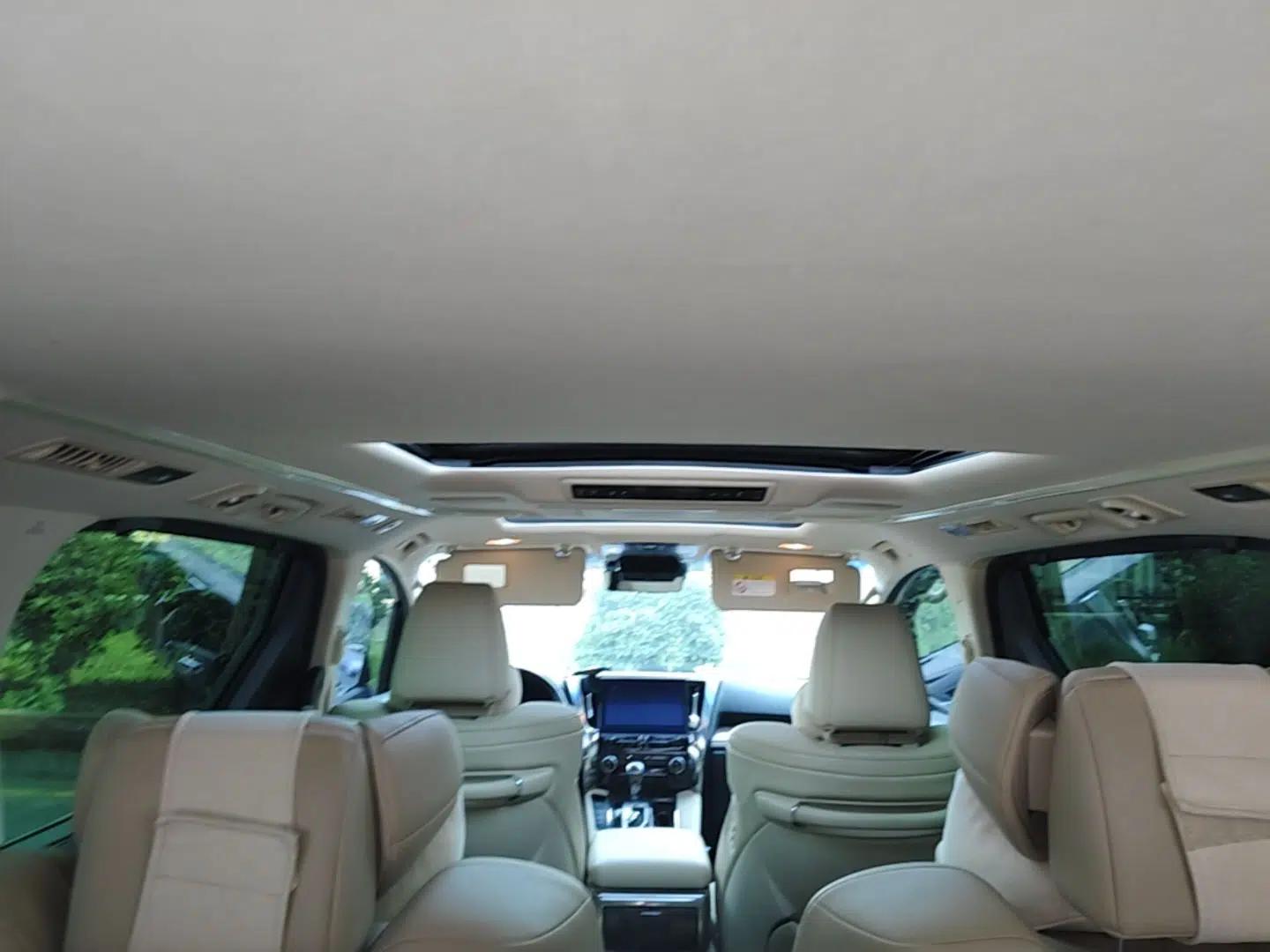 Toyota Vellfire 2023 Crown Dual-Engine 2.5L HV Prestige Edition — миниатюра 26