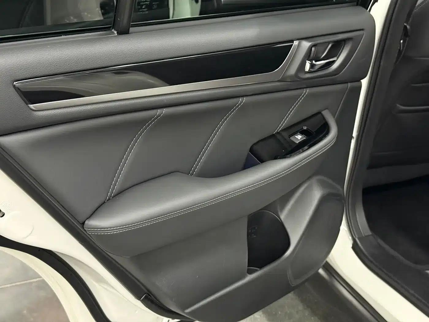 Outback 2020 Facelift 2.5i Sport Navigation Edition EyeSight — миниатюра 11