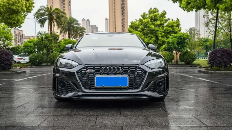 Audi RS 5 2023 2.9T Sportback Dark Gold Edition — миниатюра 2
