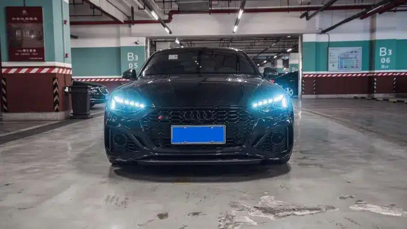Audi RS 5 2023 2.9T Sportback Dark Gold Edition — миниатюра 7