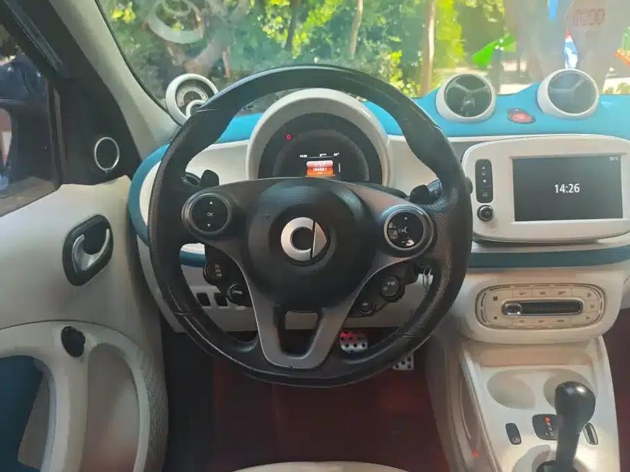 2016 Smart Forfour 0.9T 66kW Ultimate Edition — миниатюра 15