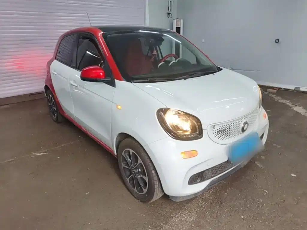 2016 Smart Forfour 1.0L 52kW Passion Edition — миниатюра 4
