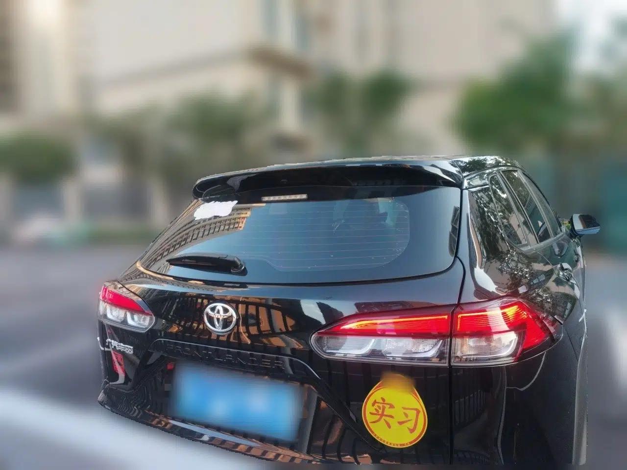 Toyota FRONTLANDER 2023 2.0L CVT Luxury Edition — миниатюра 5