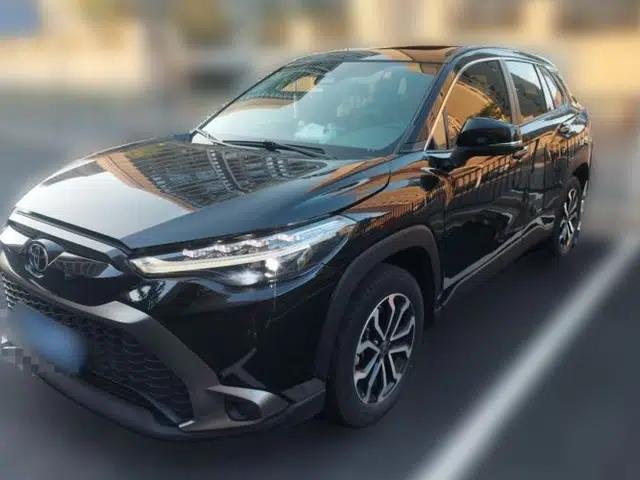 Toyota FRONTLANDER 2023 2.0L CVT Luxury Edition