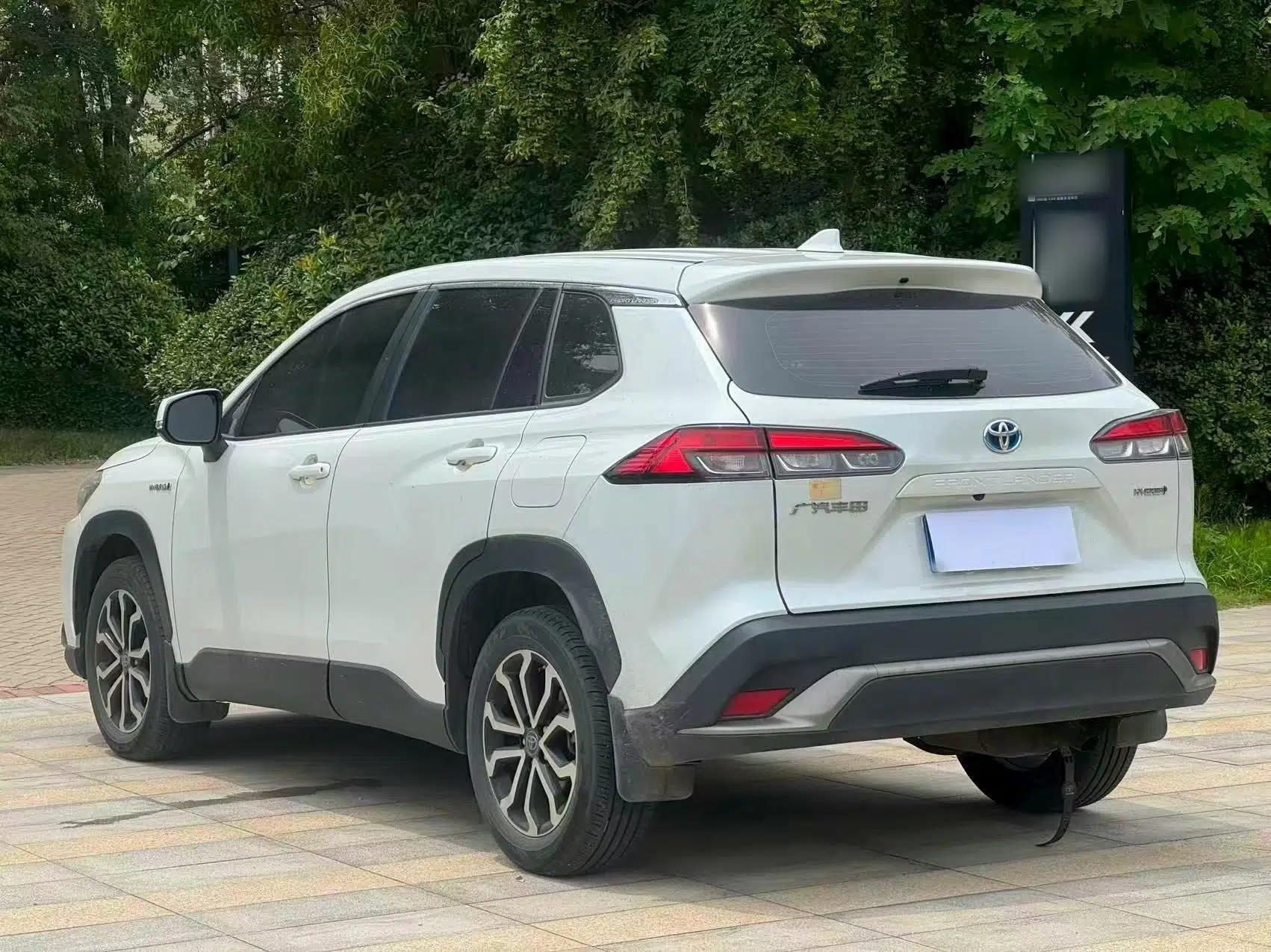 Toyota FRONTLANDER 2023 2.0L Smart Electric Hybrid Dual-Engine Luxury Edition — миниатюра 5