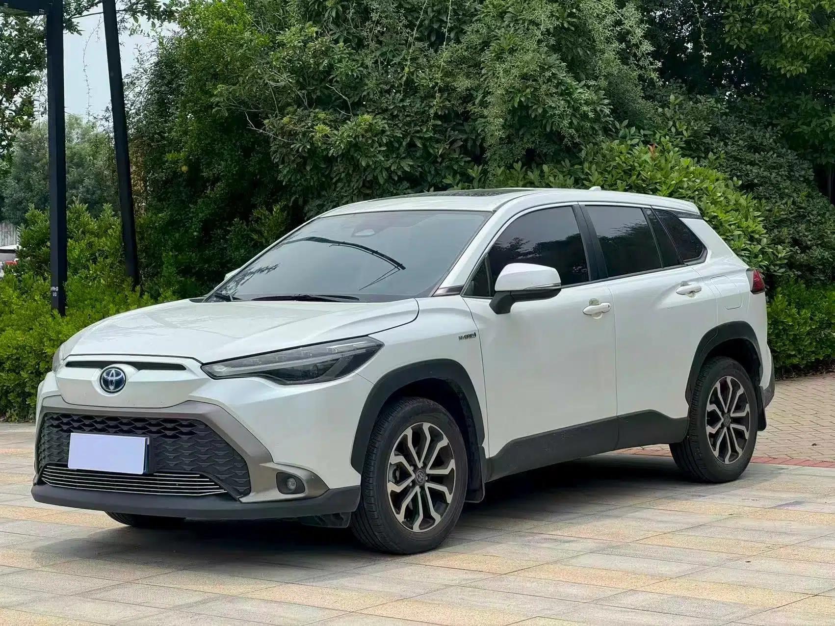Toyota FRONTLANDER 2023 2.0L Smart Electric Hybrid Dual-Engine Luxury Edition — миниатюра 7