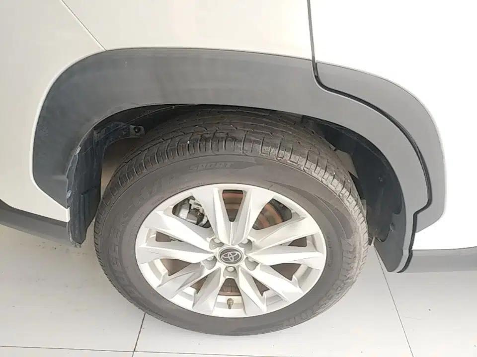 Toyota Corolla Cross 2022 2.0L Elite Edition — миниатюра 11