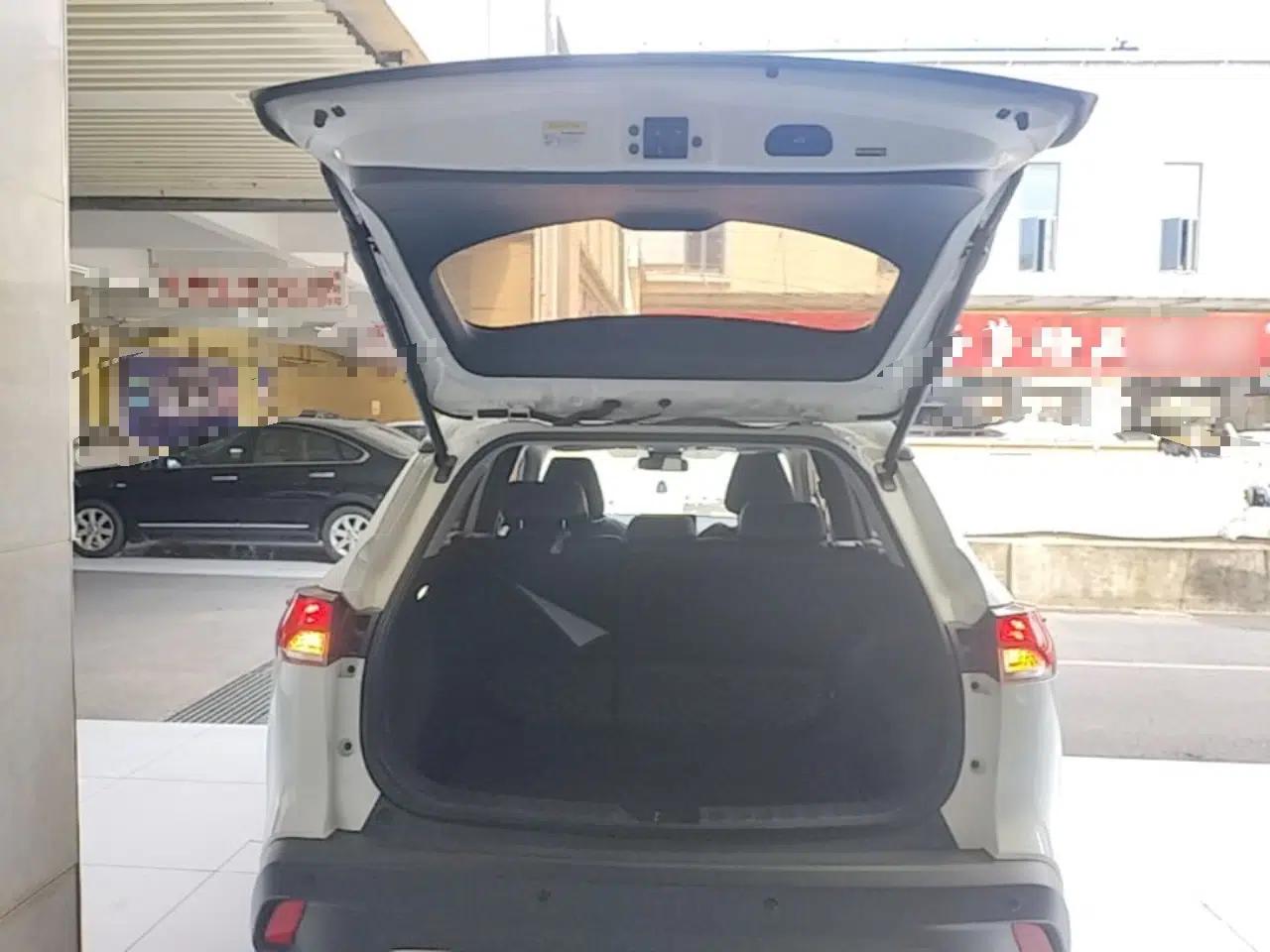 Toyota Corolla Cross 2022 2.0L Elite Edition — миниатюра 22