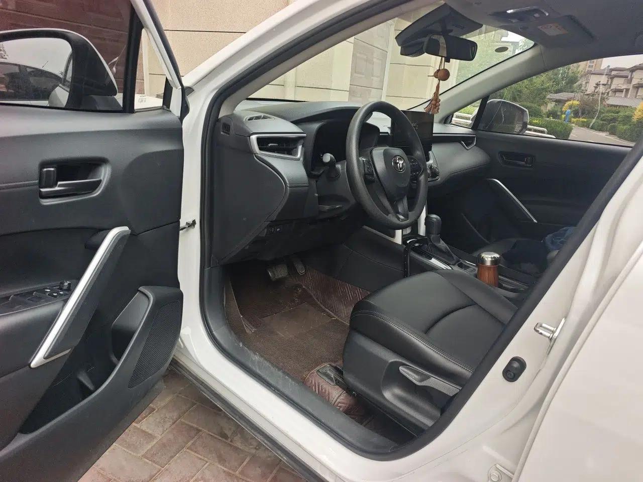 Toyota Corolla Cross 2023 2.0L Pioneer Edition — миниатюра 19