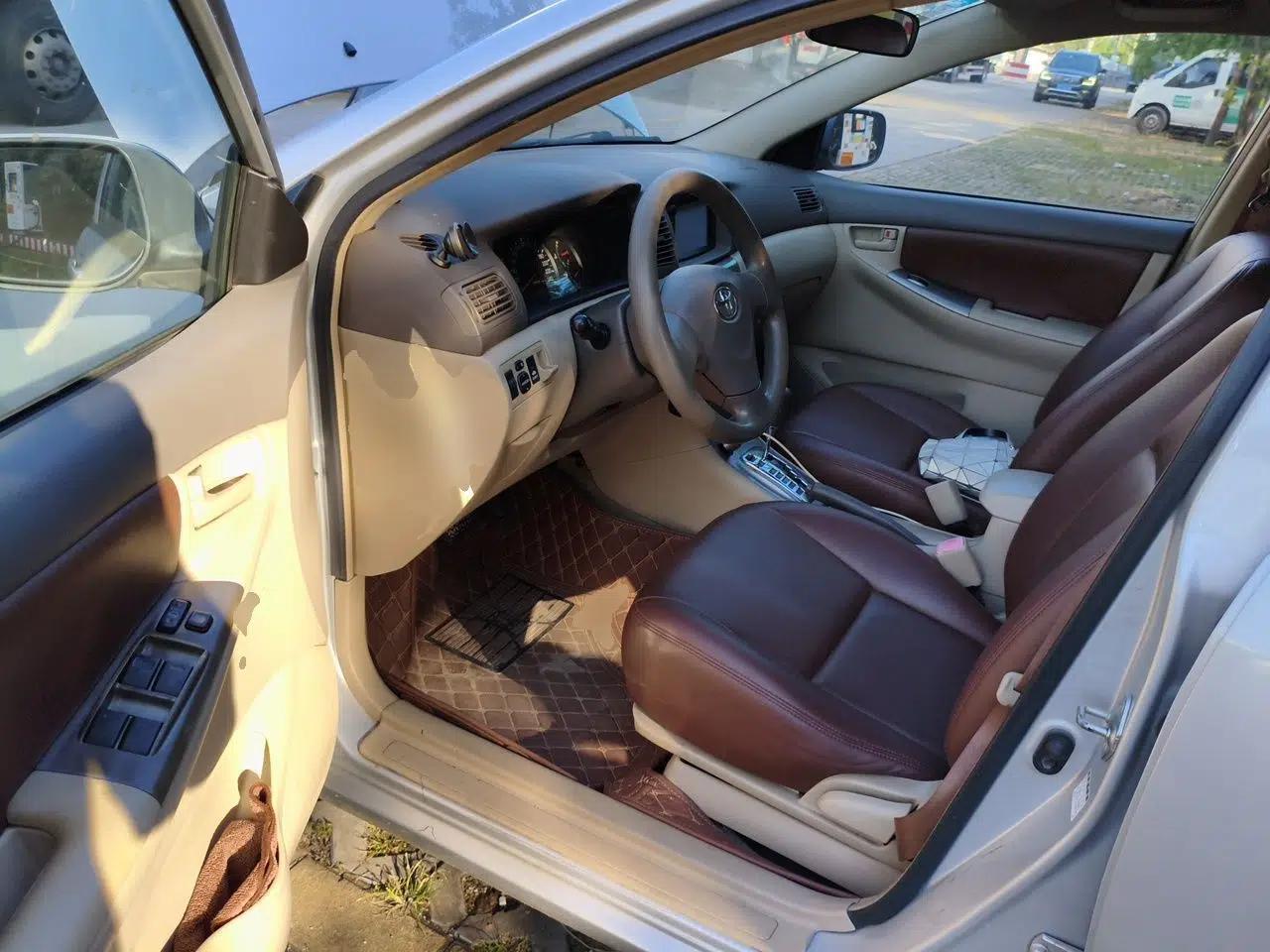 Toyota Corolla EX 2011 1.6L Automatic Classic Edition — миниатюра 16