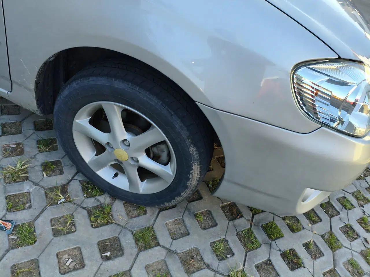 Toyota Corolla EX 2011 1.6L Automatic Classic Edition — миниатюра 8