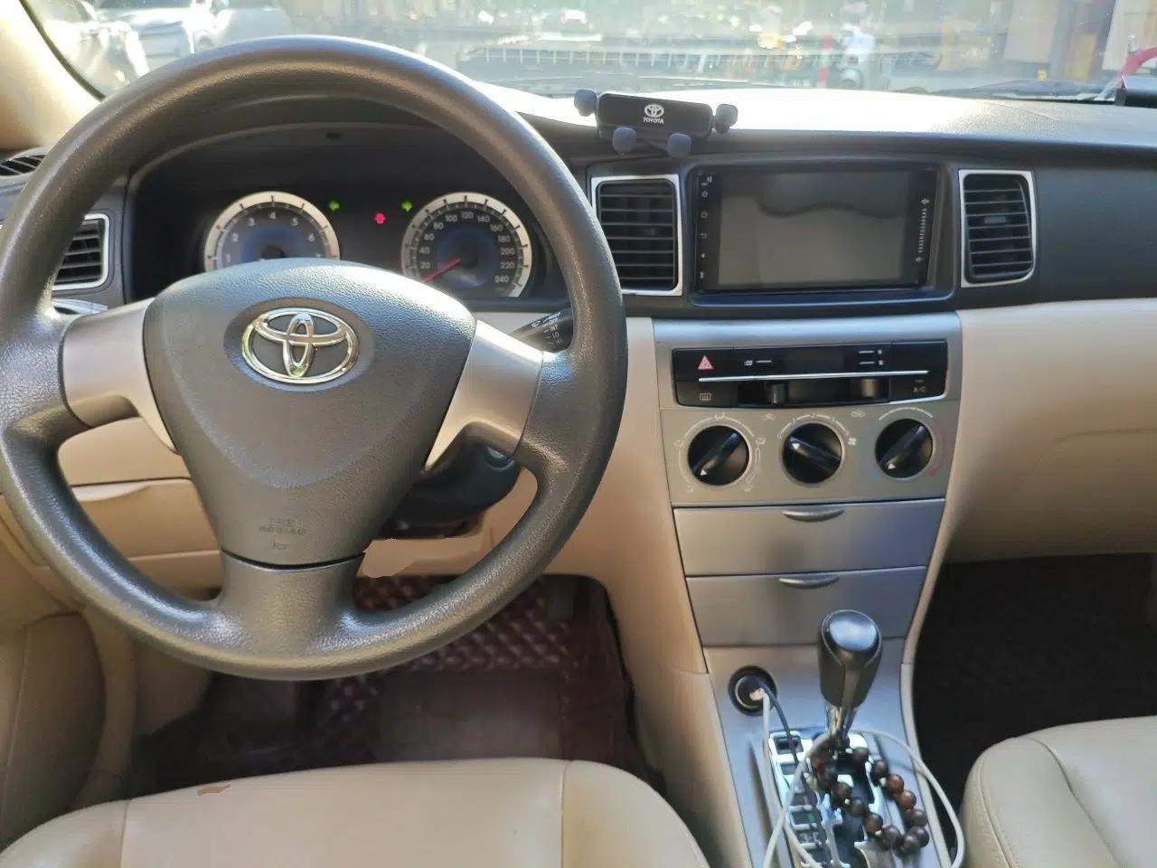 Toyota Corolla EX 2013 1.6L Automatic Luxury Edition — миниатюра 9
