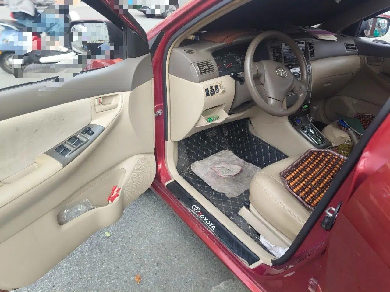 Toyota Corolla EX 2010 1.6L Automatic Classic Edition — миниатюра 16